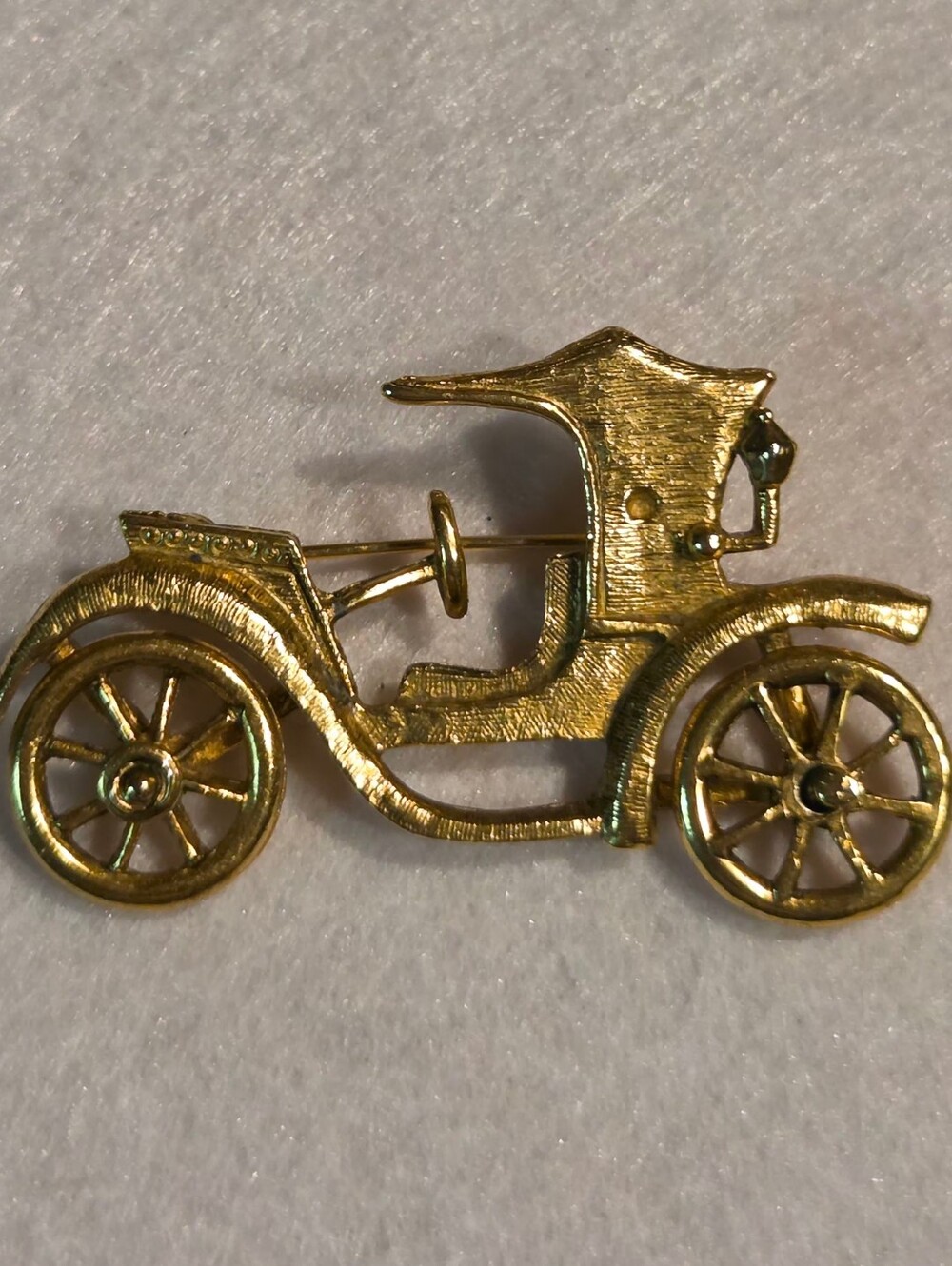Goldtone Vintage Car Brooch Pin - Classic Home Accent
